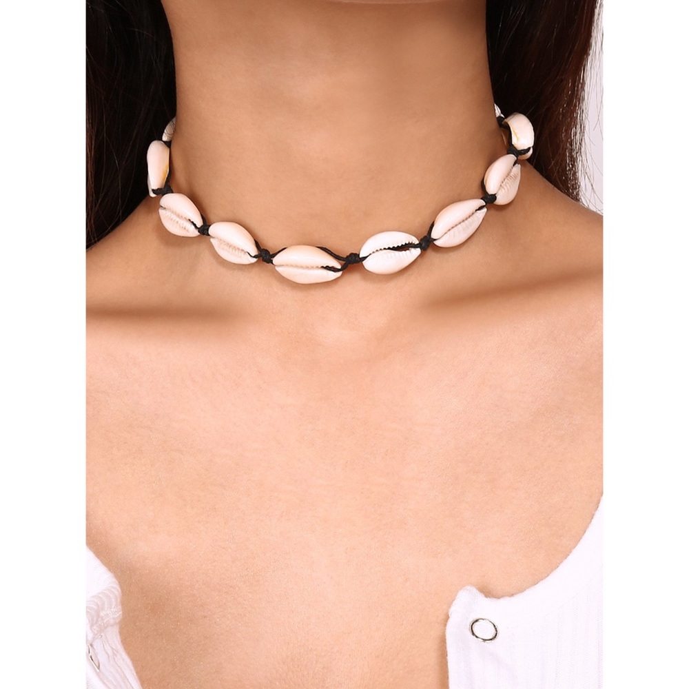🔸 Sunshine Cowrie Shell Choker Necklace🔸